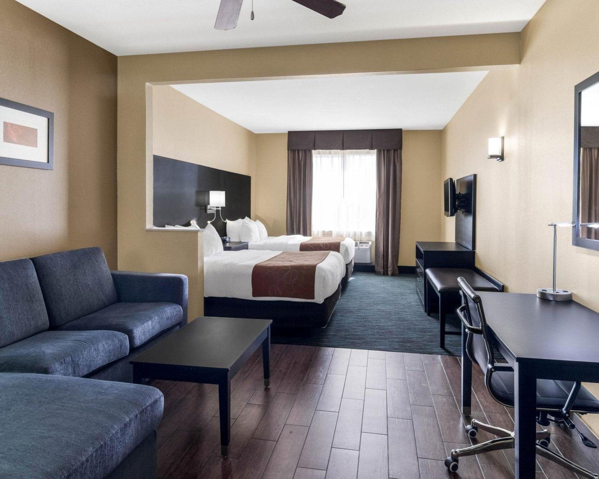 Comfort Suites Odessa Εξωτερικό φωτογραφία