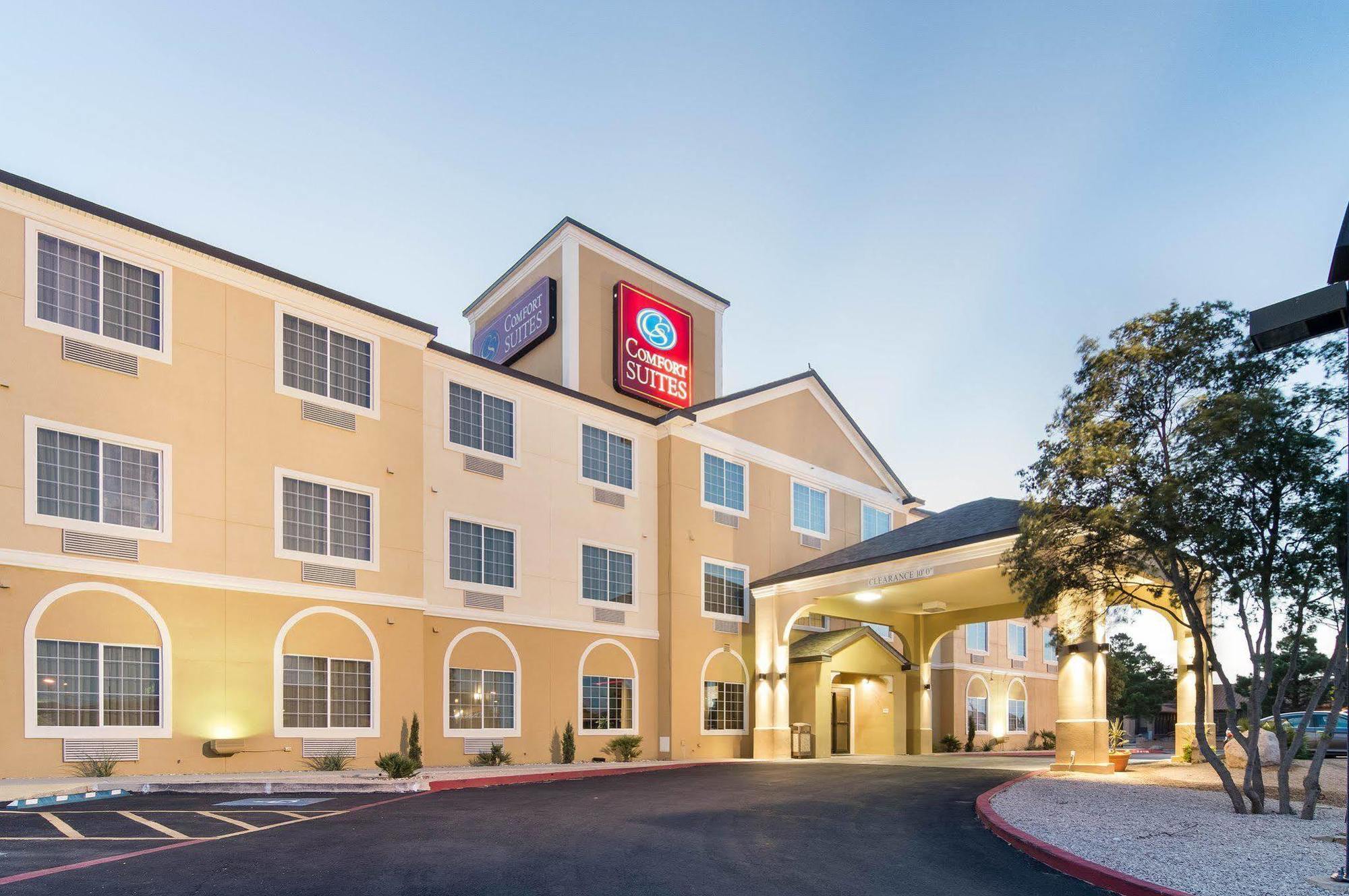 Comfort Suites Odessa Εξωτερικό φωτογραφία