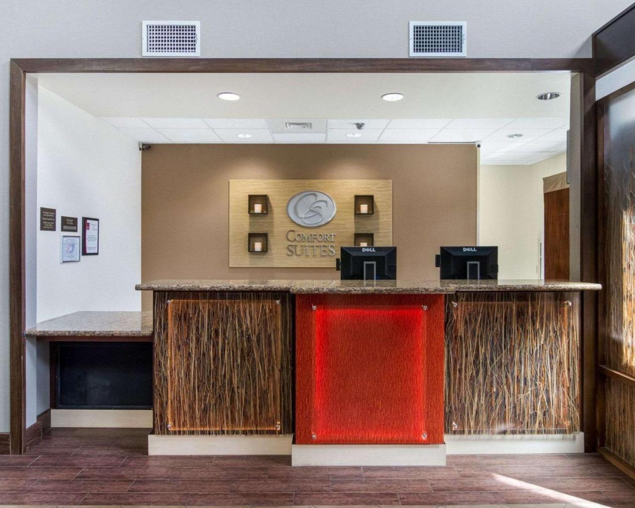 Comfort Suites Odessa Εξωτερικό φωτογραφία